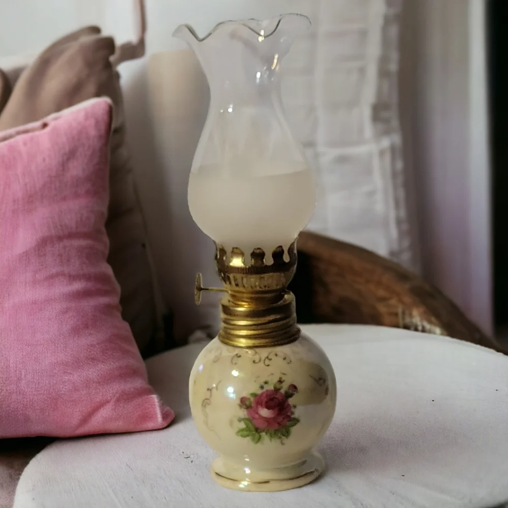 Vtg Mini Oil Kerosene Lamp Iridescent Lusterware Floral Brass Frosted Shade